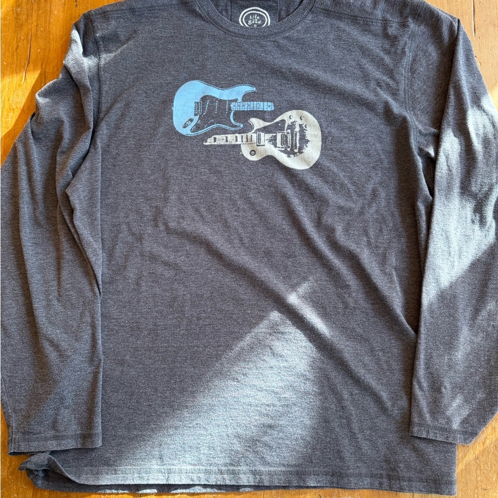 Life Is Good Men’s XXL Gray Guitar Graphic Long Sleeve Shirt